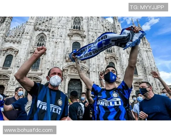 米兰与达鲁萨的巅峰对决展现足球魅力与激情的较量